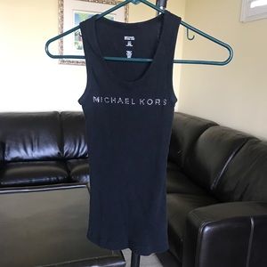 MICHAEL KORS logo top